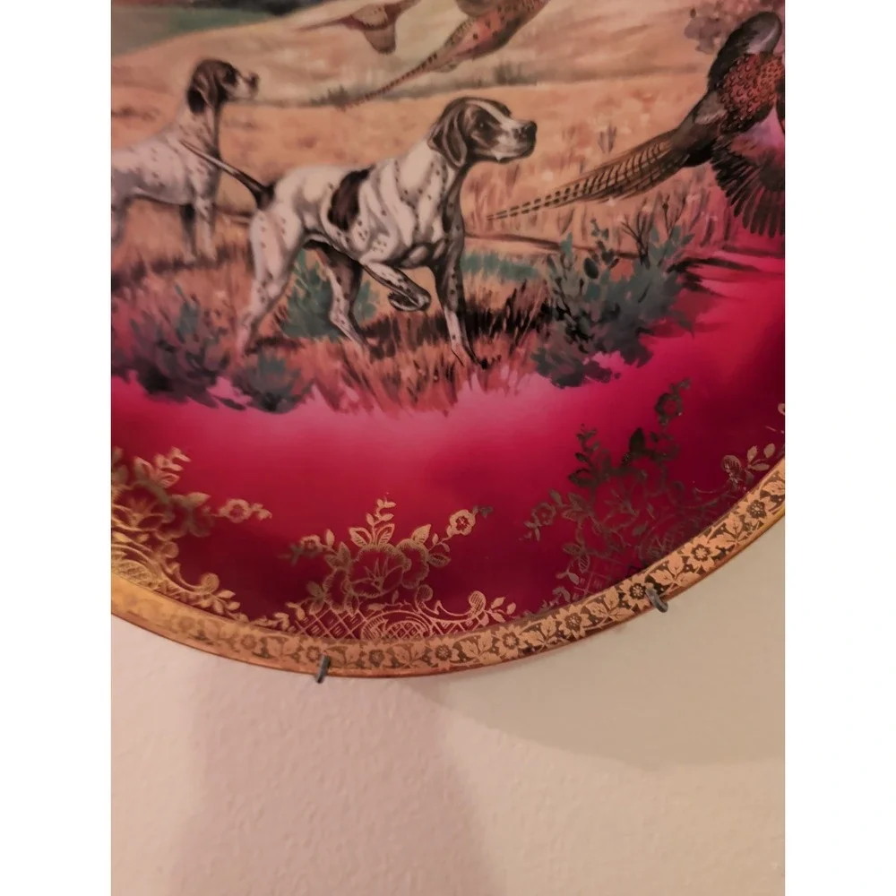 Dog Bavaria Plate STW Germany Pointer Hunting Pheasant Gold Gilt Maroon Large